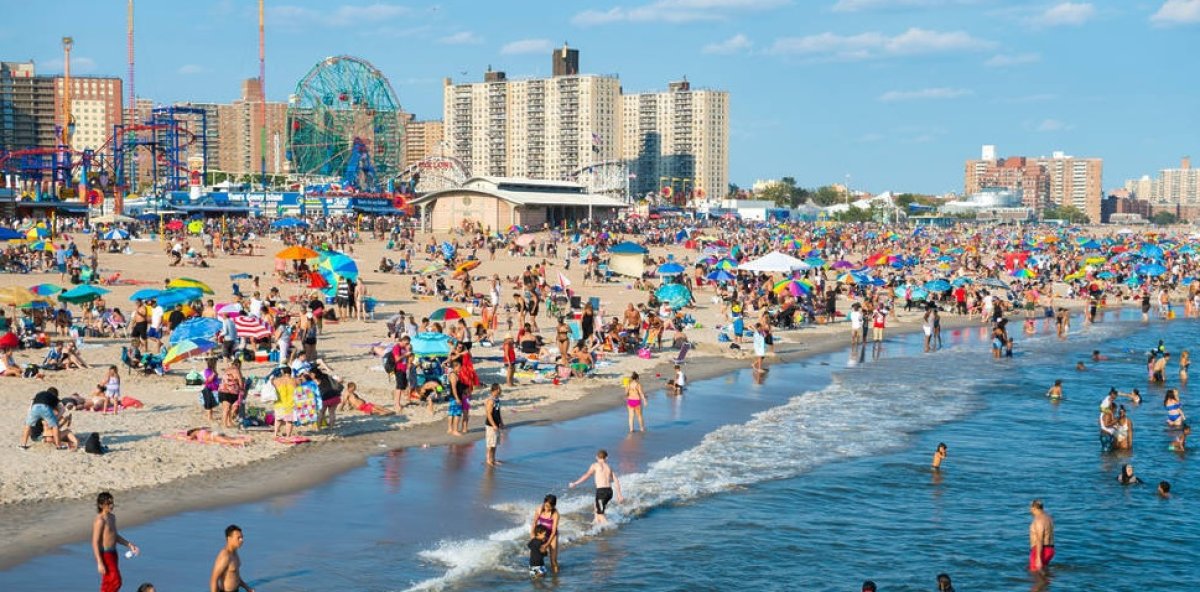 Abrirán este sábado las playas públicas de NYC