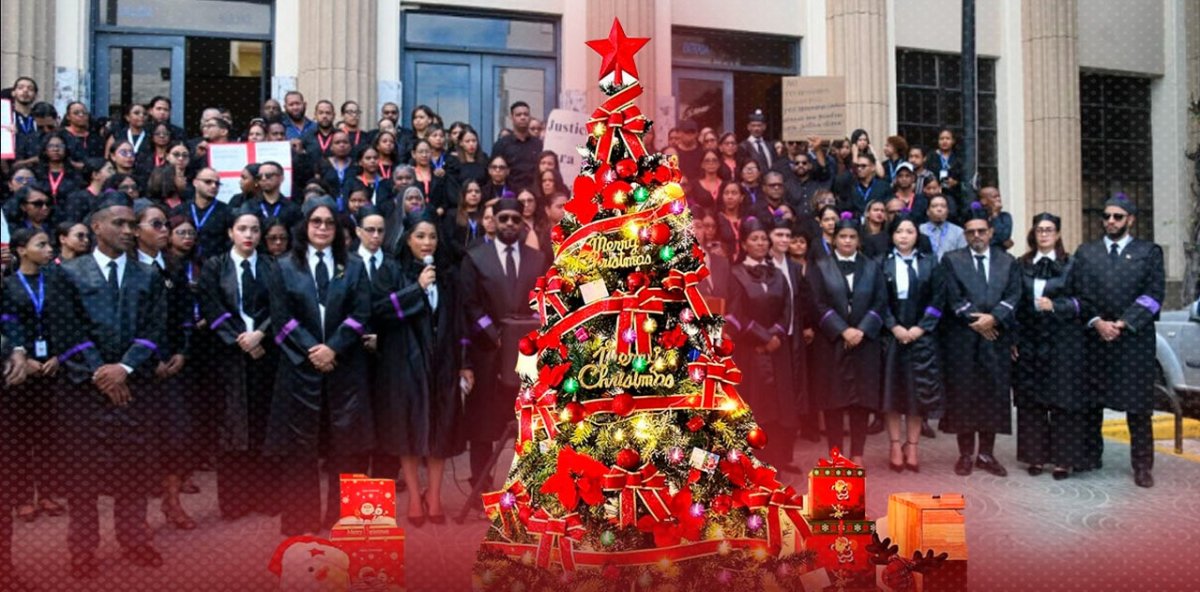 Un lujo innecesario”: jueces cuestionan árbol navideño de RD$11 millones en el Poder Judicial