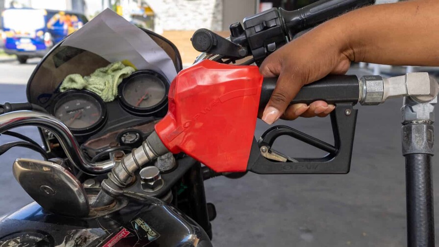 Precios de algunos combustibles aumentarán entre RD$4.00 y RD$8.00