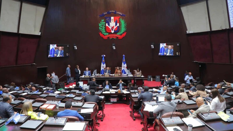 Las nueve leyes de Abinader aprobadas a velocidad récord en un Congreso controlado por el PRM