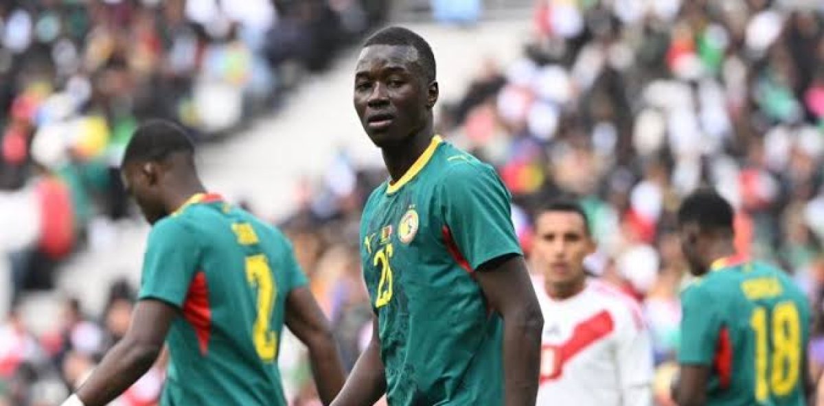 Mundial 2026: Pape Gueye anuncia una pausa en la selección de Senegal tras la derrota ante Bélgica