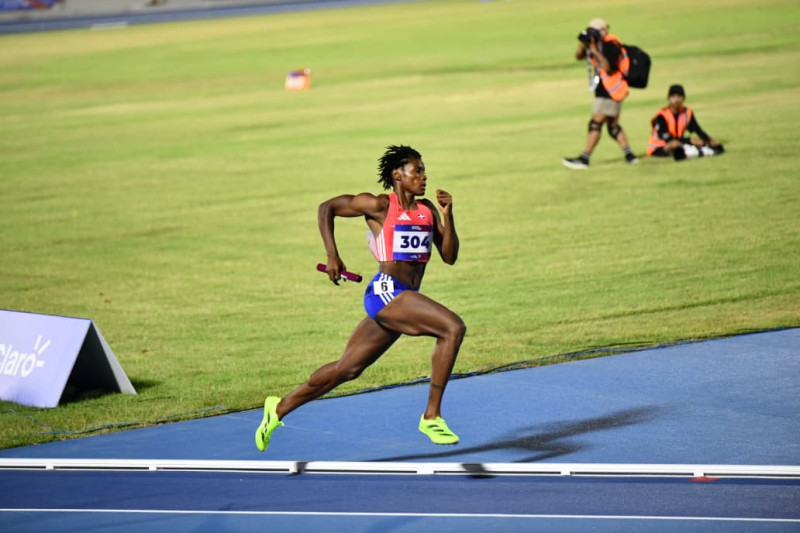 Por qué a “última hora” Marileidy Paulino decidió correr en el relevo mixto